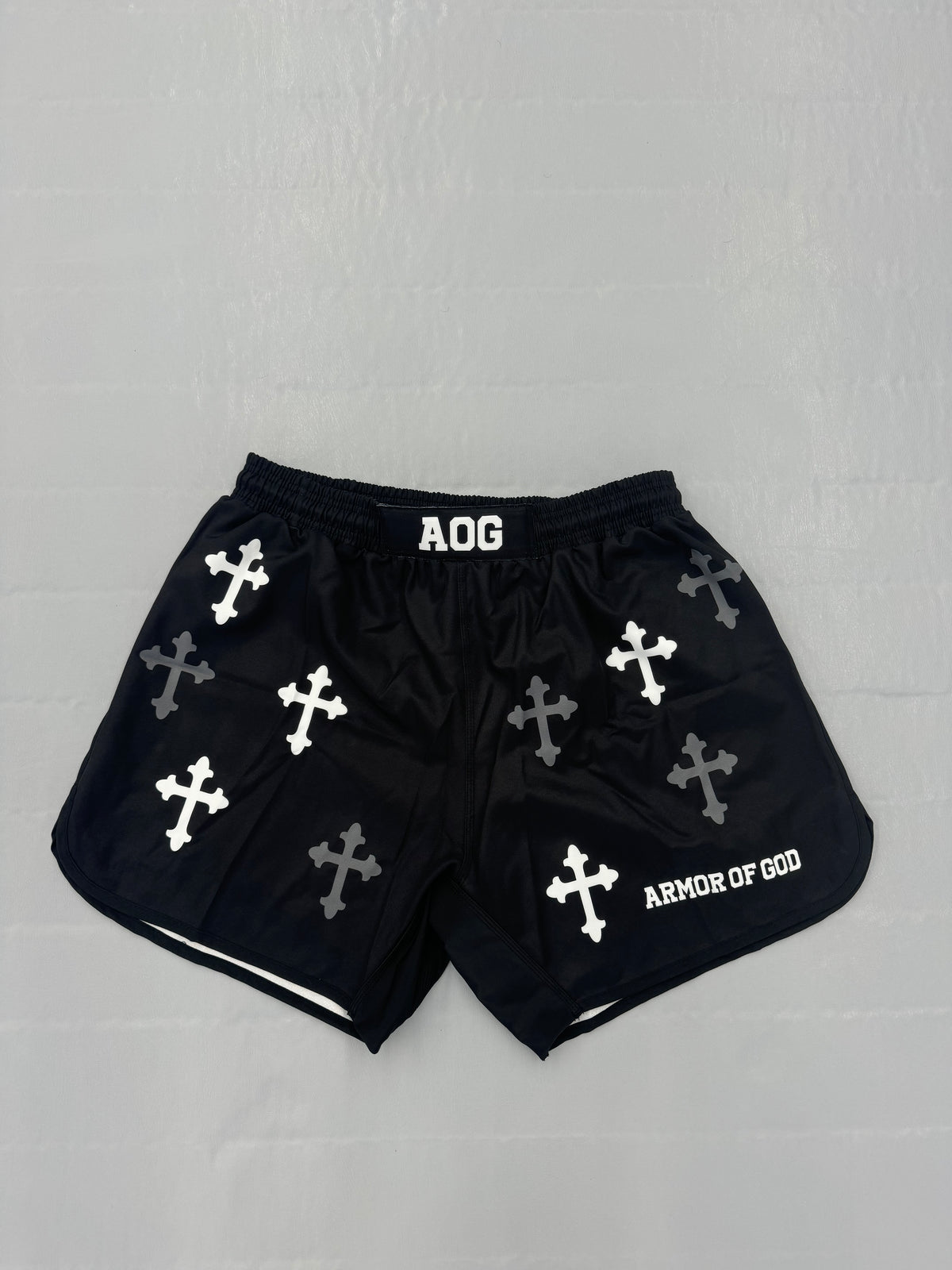 CORE EPH 6:13 SHORTS